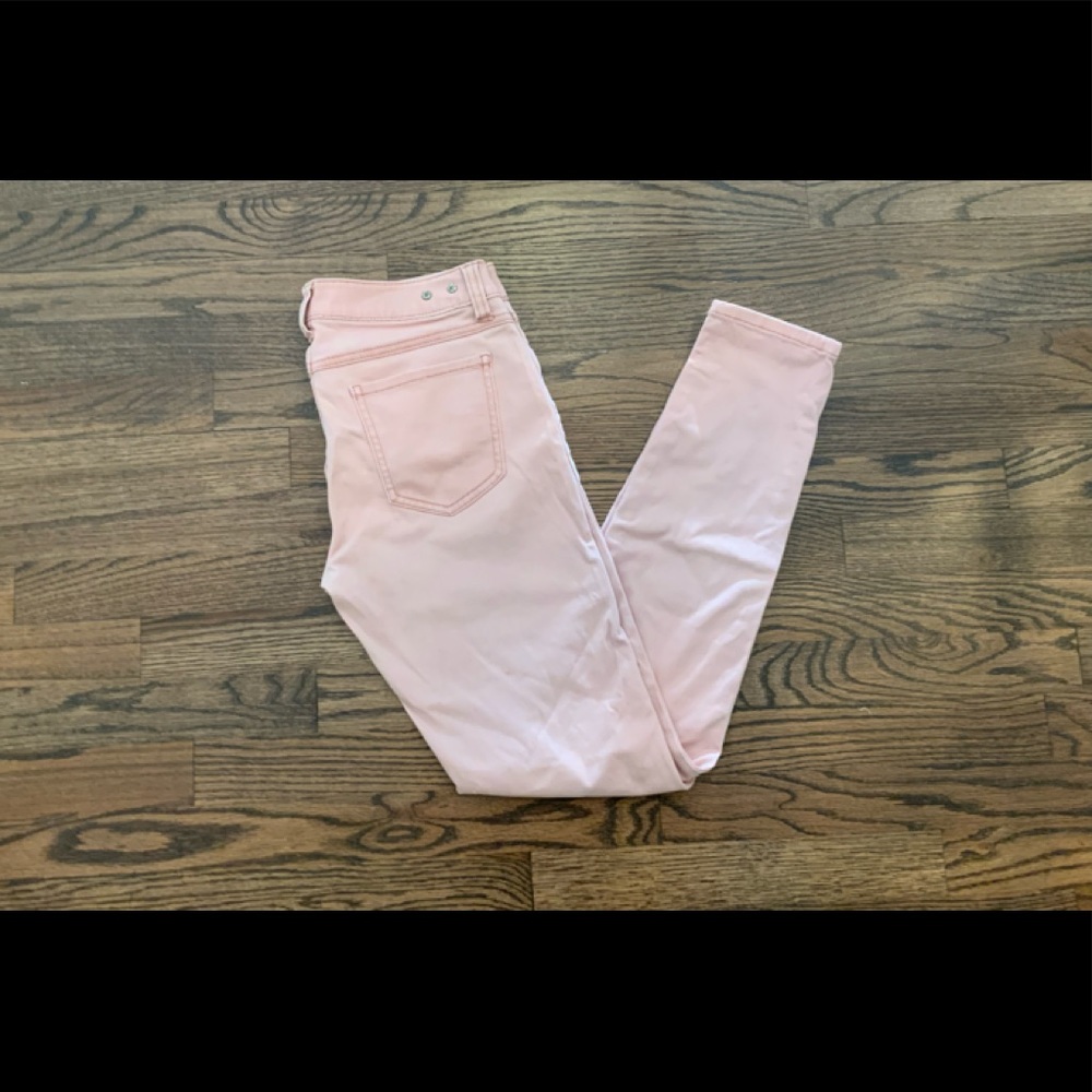 CAbi Skinny Jeans; Light Peachy Color; Size 4